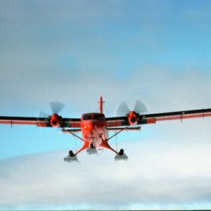 BAS Twin Otter coming into land at a remote field camp