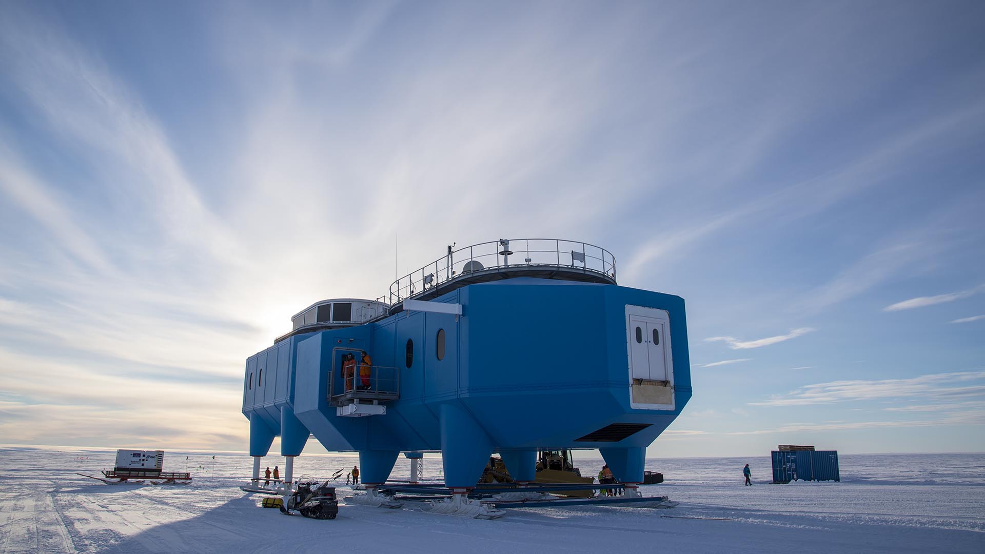 Арктический и антарктический научно исследовательский. Исследовательская станция Halley vi. Мирный (антарктическая станция). Антарктическая научная станция Восток. Полярная станция Мирный в Антарктиде.