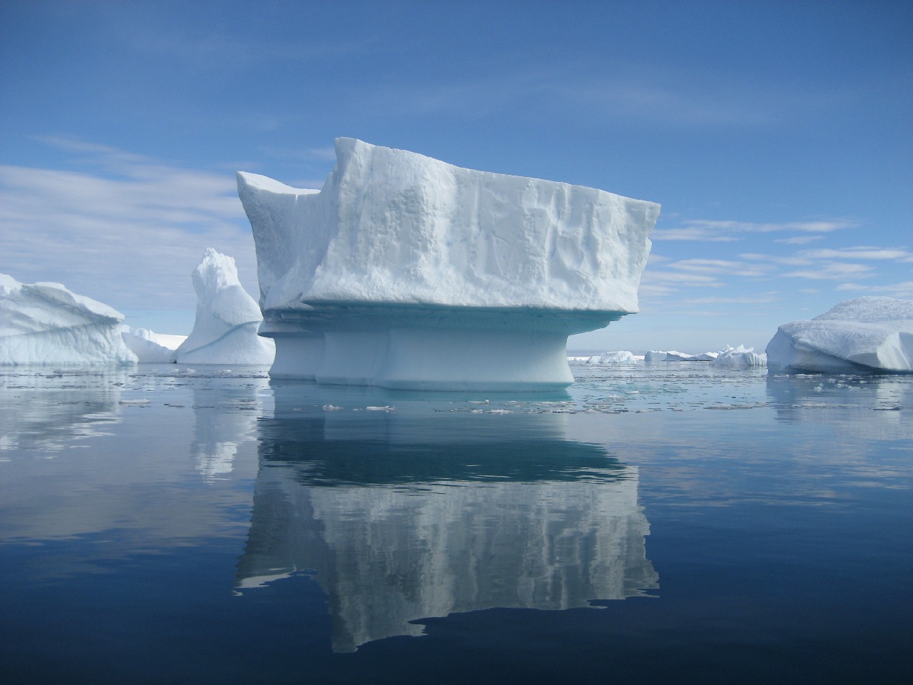 A glacier in a large body of water.