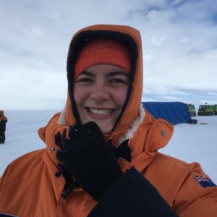 Profile picture Bryony Freer