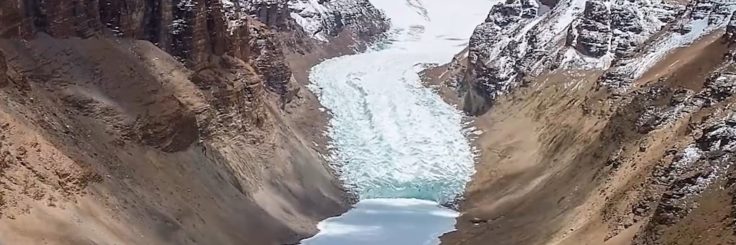 A snow covered mountain