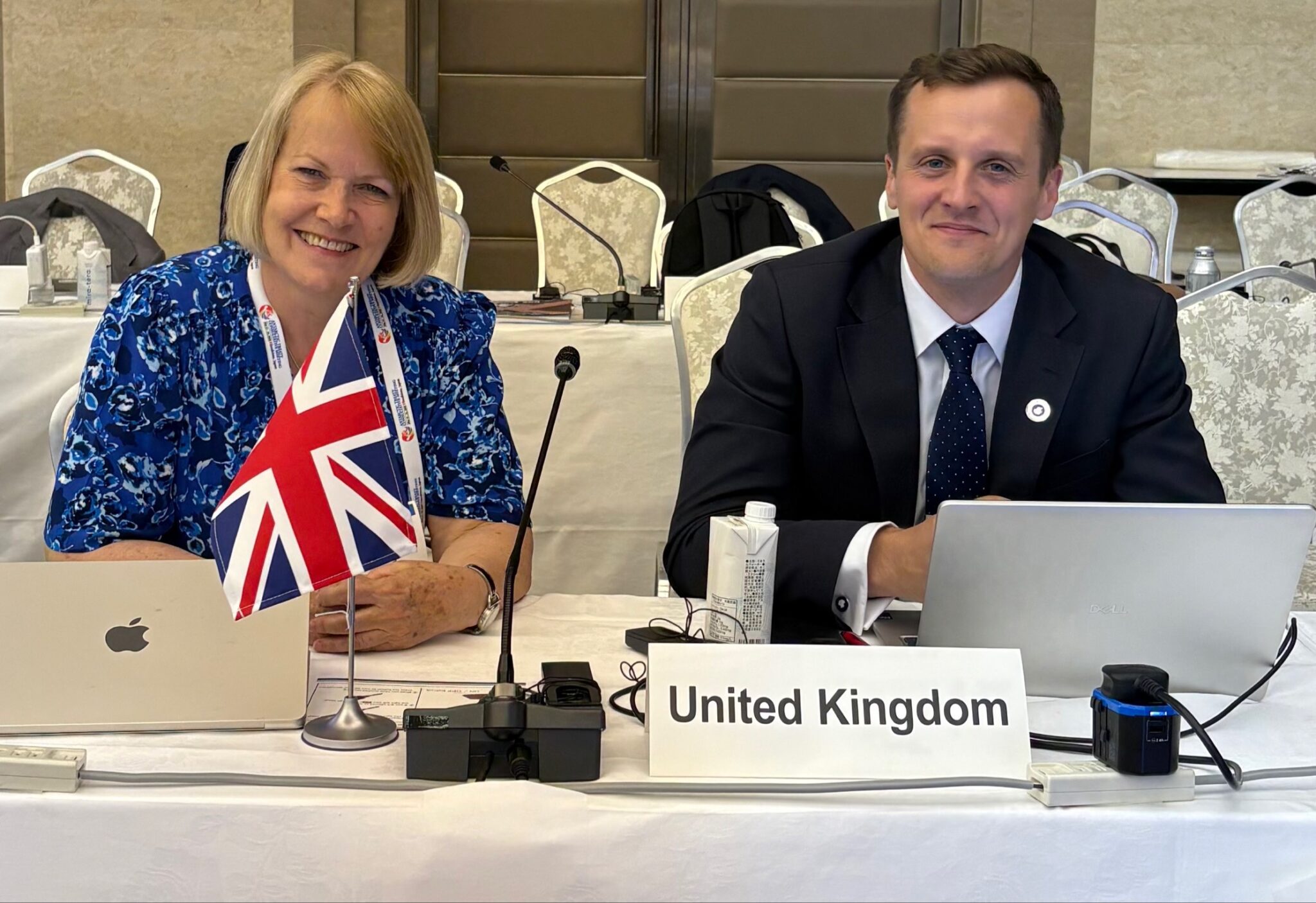 Top marks for UK science as world convenes for Antarctic conference ...